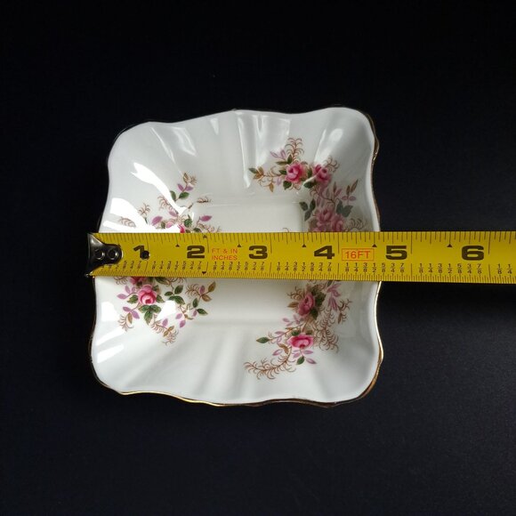 Royal Albert Lavender Rose Bone China Square Trinket Dish Vintage Floral Design - Picture 2 of 8